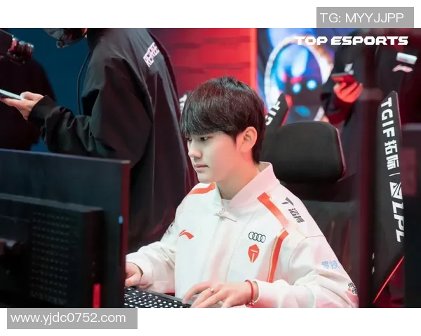 冠军杯特别报道：TES战队如何在转型中重塑辉煌与未来